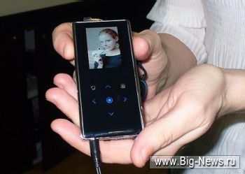 Тонкий плеер Samsung YP-K3 пришёл в Россию